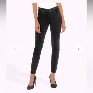 Kut from the Kloth Black Ankle Pants